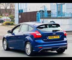 Ford Focus 1.6 TDCi Zetec S Euro 5 (s/s) 5dr - 18