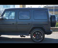 Mercedes-Benz G Class 4.0 G63 V8 BiTurbo MHEV AMG MANUFAKTUR Edition SpdS+9GT 4WD Euro 6 (s/s) 5dr - 12