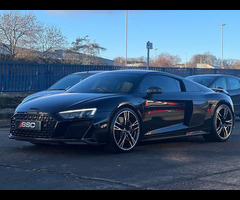 Audi R8 5.2 FSI V10 Performance Carbon Black S Tronic quattro Euro 6 (s/s) 2dr - 9