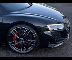 Audi R8 5.2 FSI V10 Performance Carbon Black S Tronic quattro Euro 6 (s/s) 2dr - 41