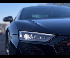 Audi R8 5.2 FSI V10 Performance Carbon Black S Tronic quattro Euro 6 (s/s) 2dr - 44