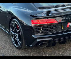 Audi R8 5.2 FSI V10 Performance Carbon Black S Tronic quattro Euro 6 (s/s) 2dr - 53