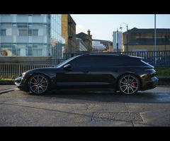 Porsche Taycan Performance Plus 93.4kWh 4S Sport Turismo Auto 4WD 5dr (11kW Charger) - 8