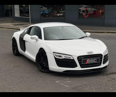 Audi R8 4.2 FSI V8 S Tronic quattro Euro 5 2dr - 4