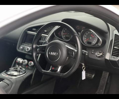 Audi R8 4.2 FSI V8 S Tronic quattro Euro 5 2dr - 18