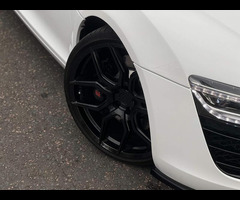 Audi R8 4.2 FSI V8 S Tronic quattro Euro 5 2dr - 25