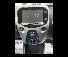 Toyota Aygo 1.0 VVT-i x-play x-shift Euro 6 5dr - 24