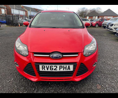 Ford Focus 1.6 TDCi Zetec Euro 5 (s/s) 5dr