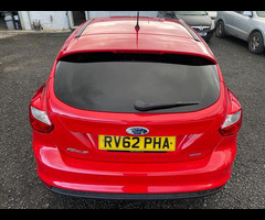 Ford Focus 1.6 TDCi Zetec Euro 5 (s/s) 5dr - 8