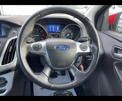 Ford Focus 1.6 TDCi Zetec Euro 5 (s/s) 5dr - 31