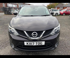 Nissan Qashqai 1.6 dCi N-Connecta Euro 6 (s/s) 5dr