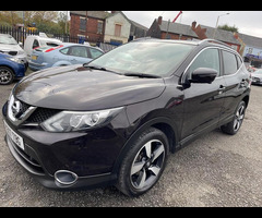 Nissan Qashqai 1.6 dCi N-Connecta Euro 6 (s/s) 5dr - 7