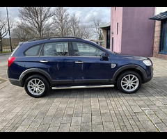 Chevrolet Captiva 2.0 VCDi LT Auto 4WD Euro 4 5dr (7 Seats) - 12