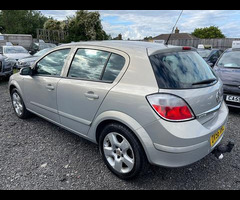 Vauxhall Astra 1.8i 16v Club 5dr - 6