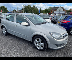 Vauxhall Astra 1.8i 16v Club 5dr - 13