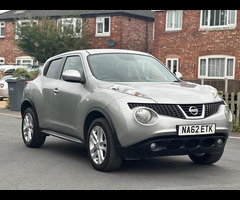 Nissan Juke 1.6 Acenta Premium Euro 5 (s/s) 5dr - 3