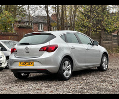 Vauxhall Astra 1.4i SRi Euro 6 5dr - 4