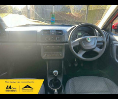 SKODA Fabia 1.4 MPI SE Euro 5 5dr - 16