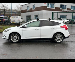 Ford Focus 1.0T EcoBoost Zetec Euro 5 (s/s) 5dr - 4