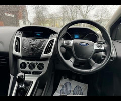 Ford Focus 1.0T EcoBoost Zetec Euro 5 (s/s) 5dr - 15