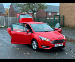 Ford Focus 1.0T EcoBoost Zetec Euro 6 (s/s) 5dr