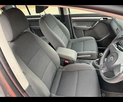 Volkswagen Touran 1.6 TDI S Euro 5 5dr - 22