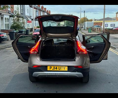 Volvo V40 Cross Country 1.6 D2 SE Powershift Euro 5 (s/s) 5dr - 17