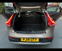 Volvo V40 Cross Country 1.6 D2 SE Powershift Euro 5 (s/s) 5dr - 32