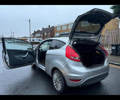 Ford Fiesta 1.4 Titanium 3dr - 12