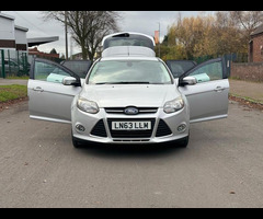 Ford Focus 1.0T EcoBoost Zetec Euro 5 (s/s) 5dr - 4