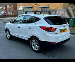 Hyundai ix35 1.7 CRDi Premium Euro 5 (s/s) 5dr - 4