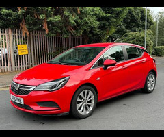 Vauxhall Astra 1.6 CDTi BlueInjection Design Euro 6 (s/s) 5dr - 3