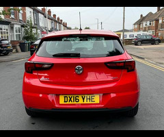 Vauxhall Astra 1.6 CDTi BlueInjection Design Euro 6 (s/s) 5dr - 18