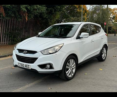 Hyundai ix35 2.0 CRDi Style 4WD Euro 5 5dr - 3