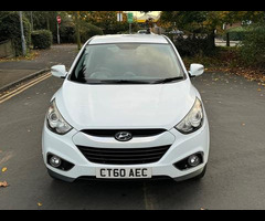 Hyundai ix35 2.0 CRDi Style 4WD Euro 5 5dr - 8