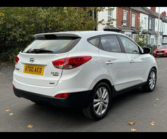 Hyundai ix35 2.0 CRDi Style 4WD Euro 5 5dr - 23