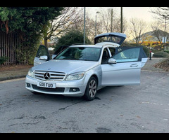 Mercedes-Benz C Class 2.1 C220 CDI BlueEfficiency Executive SE Auto Euro 5 5dr - 7