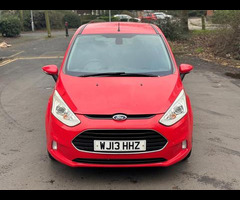 Ford B-max 1.0T EcoBoost Titanium Euro 5 (s/s) 5dr - 9