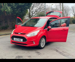 Ford B-max 1.0T EcoBoost Titanium Euro 5 (s/s) 5dr - 12