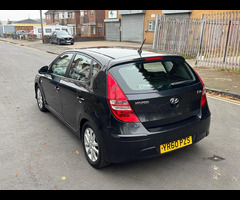 Hyundai i30 1.4 Comfort Euro 5 5dr - 4