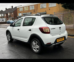 Dacia Sandero Stepway 1.5 dCi Ambiance Euro 5 5dr - 14