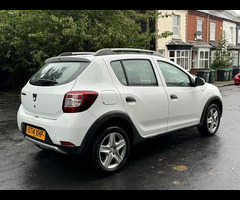 Dacia Sandero Stepway 1.5 dCi Ambiance Euro 5 5dr - 24