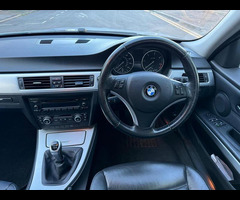 BMW 3 Series 2.0 320d SE Touring Euro 4 5dr - 25