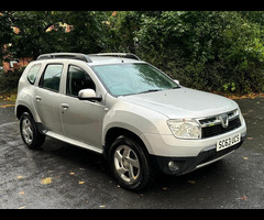 Dacia Duster 1.5 dCi Laureate Euro 5 5dr - 7