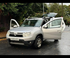 Dacia Duster 1.5 dCi Laureate Euro 5 5dr - 12