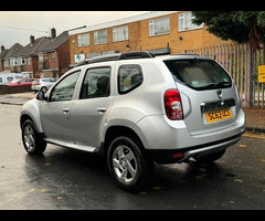 Dacia Duster 1.5 dCi Laureate Euro 5 5dr - 14