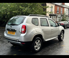 Dacia Duster 1.5 dCi Laureate Euro 5 5dr - 23