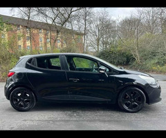 Renault Clio 1.2 16V Expression + Euro 5 5dr - 10