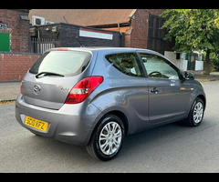 Hyundai i20 1.2 Classic Euro 4 3dr - 24