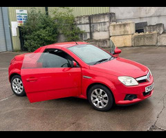 Vauxhall Tigra 1.4i 16v 2dr - 24